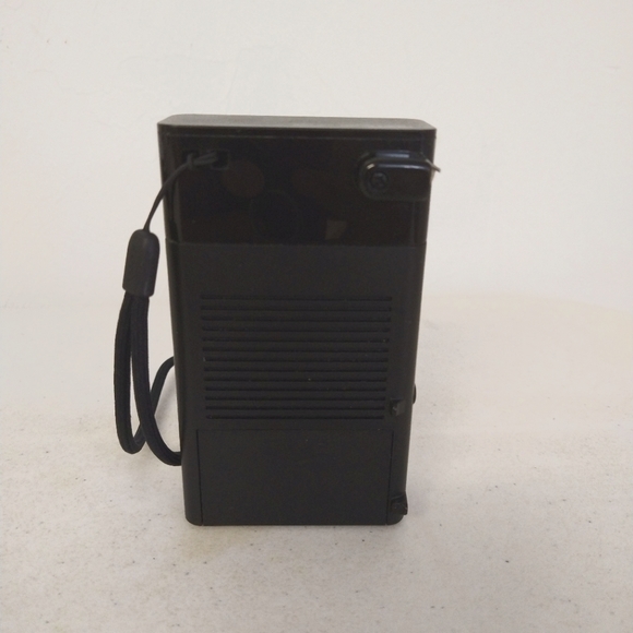 Vintage Sony Handheld FM/AM Radio ICF-P26 - Picture 3 of 8